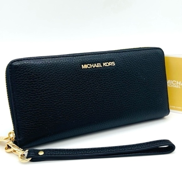 Michael Kors Large Continental Wallet Wristlet Black - Picture 1 of 7